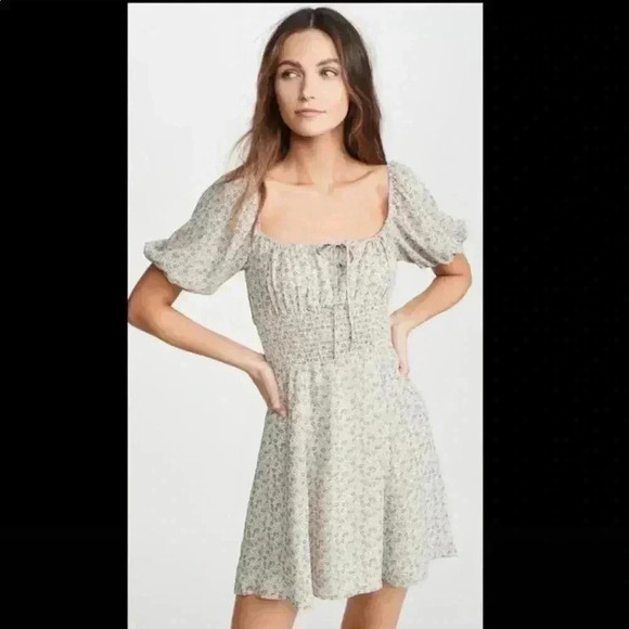 Reformation Dresses & Skirts - Reformation Jo dress in yellow and blue floral print